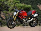 Ducati Monster 1100S